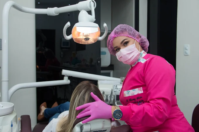 Dra. Beatriz Salles - Dentista Responsável